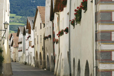 Via Portici a Glorenza